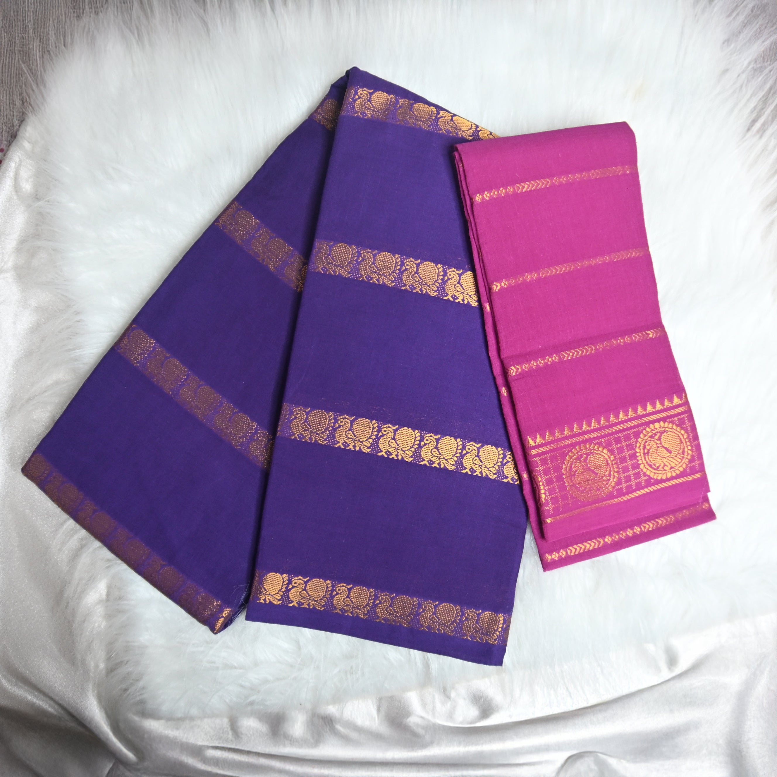 Violet and pink Velthari Madurai Sungudi cotton saree.